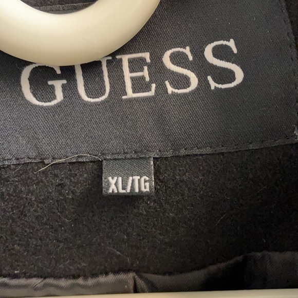 Guess black jacket - Picture 3 of 3